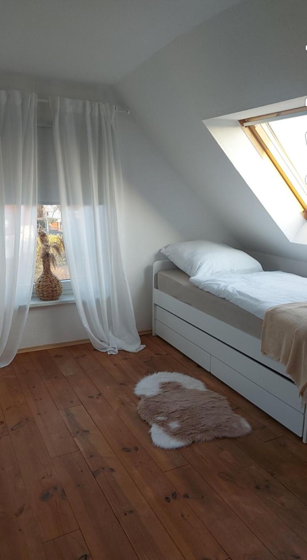 Stilvolle Ferienwohnung Free Parking, Space, Wlan Niestetal Экстерьер фото